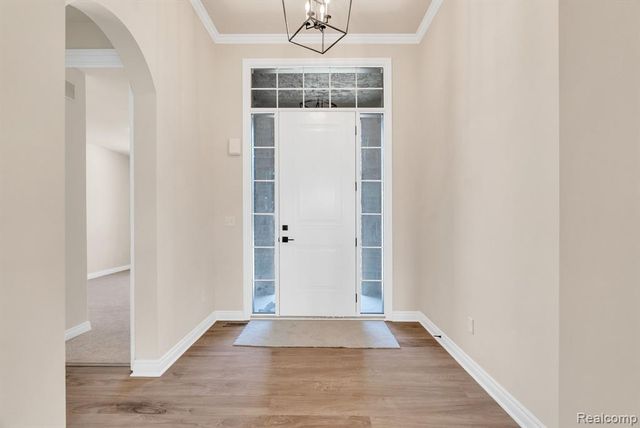 4118 Spring Meadows Drive, Sterling Heights, MI 48314