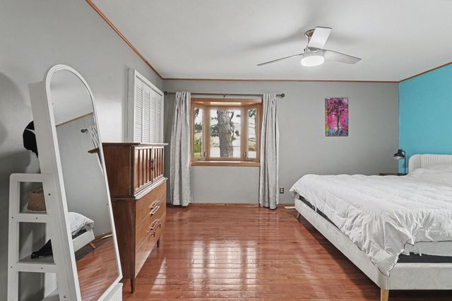 2047 N Westridge Dr, Wichita, KS 67203