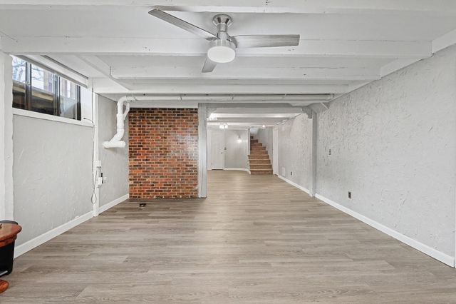 2047 N Westridge Dr, Wichita, KS 67203