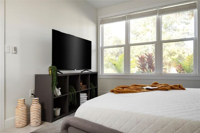 4919 N NEBRASKA AVENUE, Tampa, FL 33603