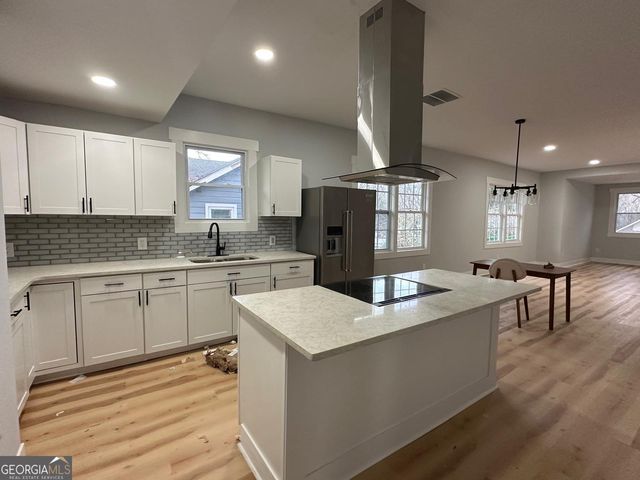 1340 North Ave Nw, Atlanta, GA 30318