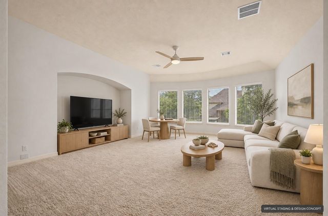 241 W Tupelo Green Circle, Spring, TX 77389