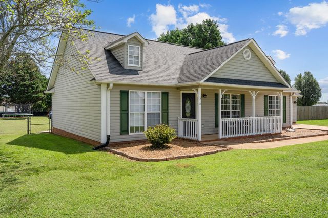 1310 Bishop Road, Inman, SC 29349