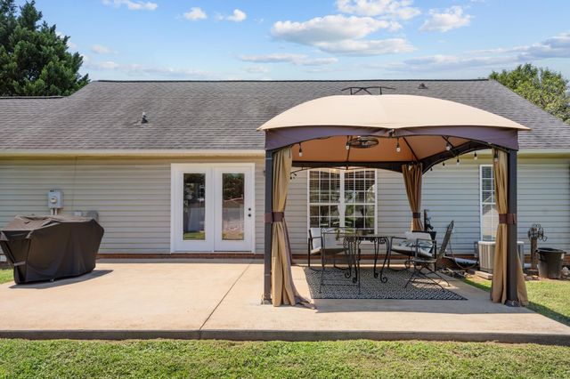 1310 Bishop Road, Inman, SC 29349