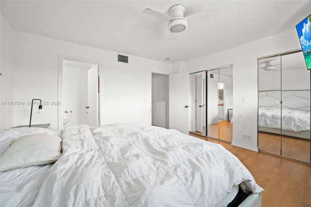 3676 San Simeon Cir, Weston, FL 33331