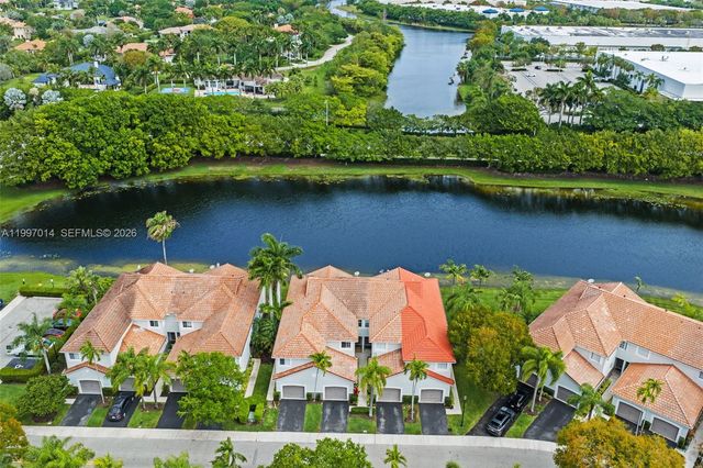 3676 San Simeon Cir, Weston, FL 33331