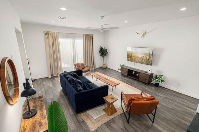 5830 Winsome Lane, Houston, TX 77057