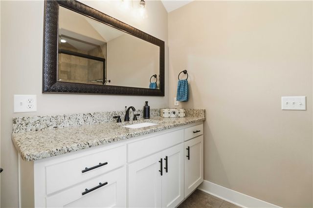 1213 Bradley Street, Centerton, AR 72719