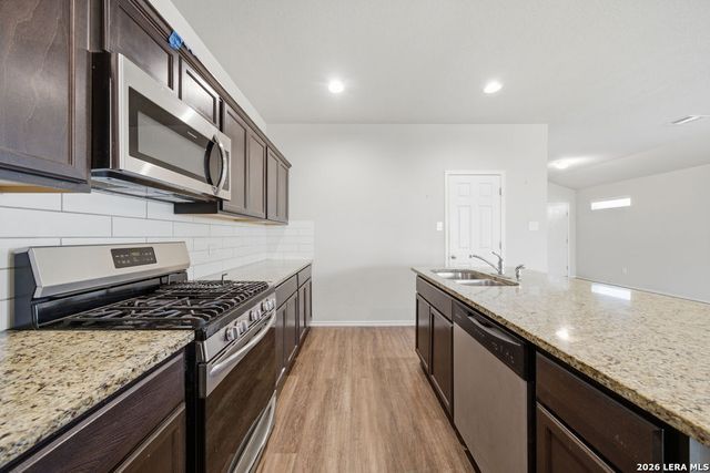 15171 Dione Bend, San Antonio, TX 78245