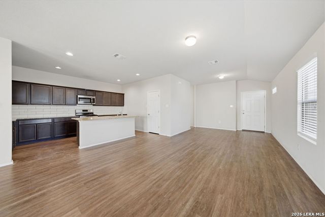 15171 Dione Bend, San Antonio, TX 78245