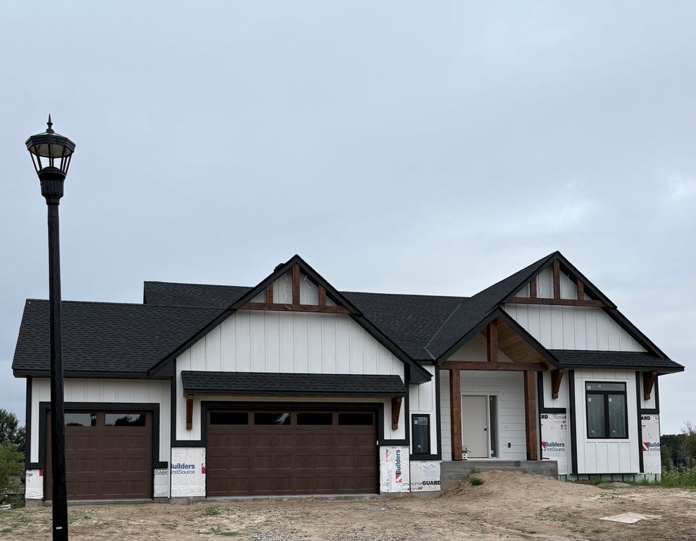 16212 Tippecanoe Street NE, Ham Lake, MN 55304 — photo 3