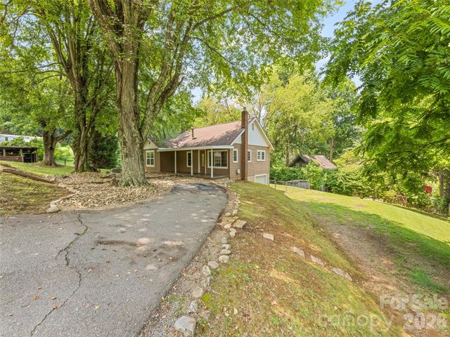 206 Terrell Cove Road, Canton, NC 28716