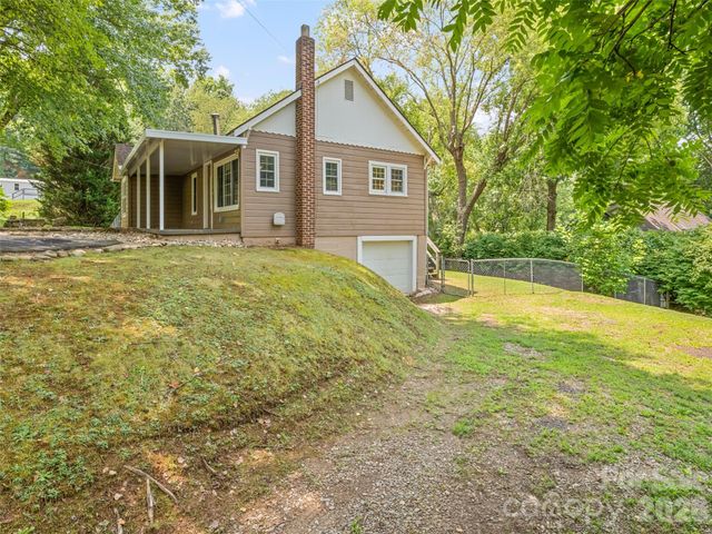 206 Terrell Cove Road, Canton, NC 28716