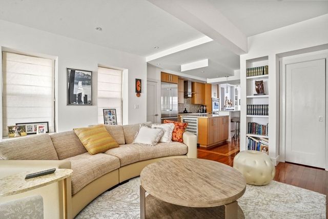 17A Albemarle St 1, Boston, MA 02115