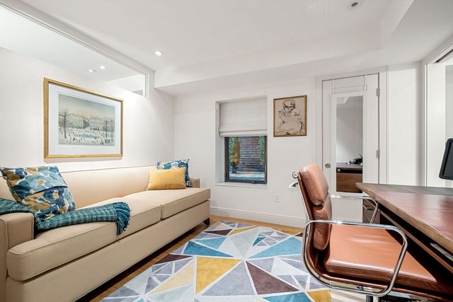 17A Albemarle St 1, Boston, MA 02115