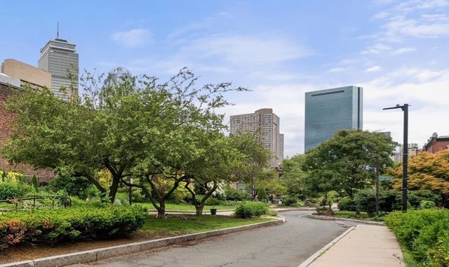 17A Albemarle St 1, Boston, MA 02115