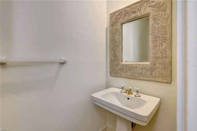 240 William Barksdale, Williamsburg, VA 23185