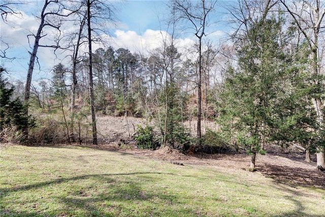 240 William Barksdale, Williamsburg, VA 23185