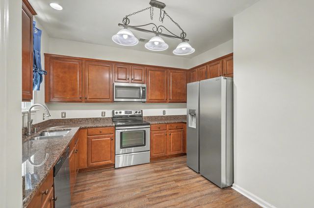 408 Mossy Wood Road, Summerville, SC 29486