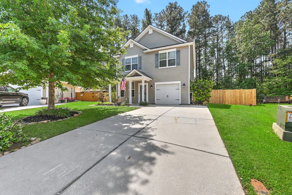 408 Mossy Wood Road, Summerville, SC 29486