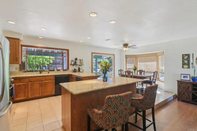 1921 Via Corina, Alpine, CA 91901