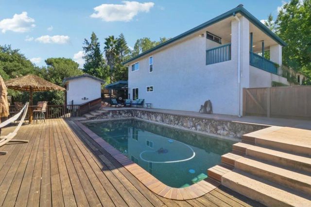 1921 Via Corina, Alpine, CA 91901