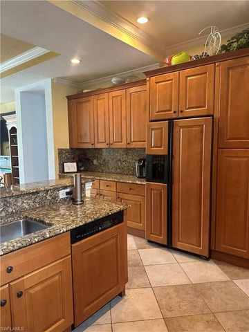 9225 Museo CIR SW 203, Naples, FL 34114