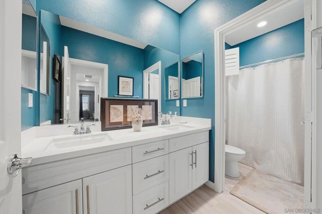 1027 Swaying Palms Way W, San Diego, CA 92154