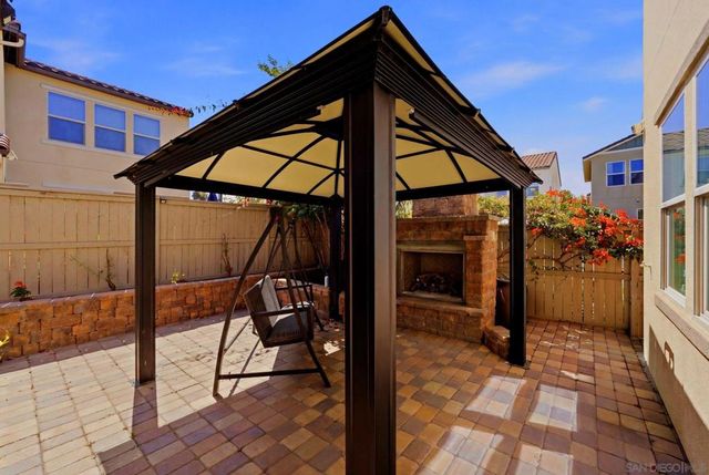 1027 Swaying Palms Way W, San Diego, CA 92154