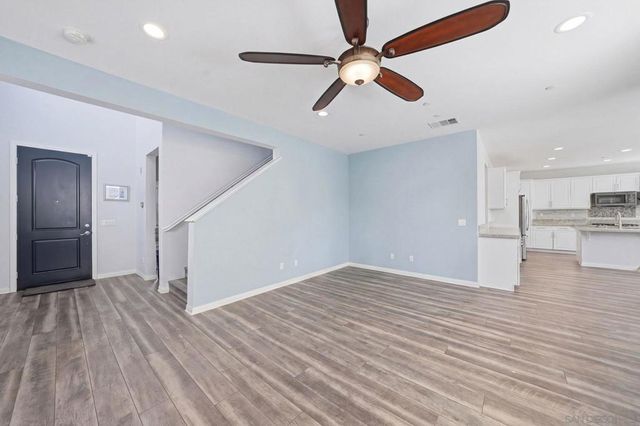 1027 Swaying Palms Way W, San Diego, CA 92154