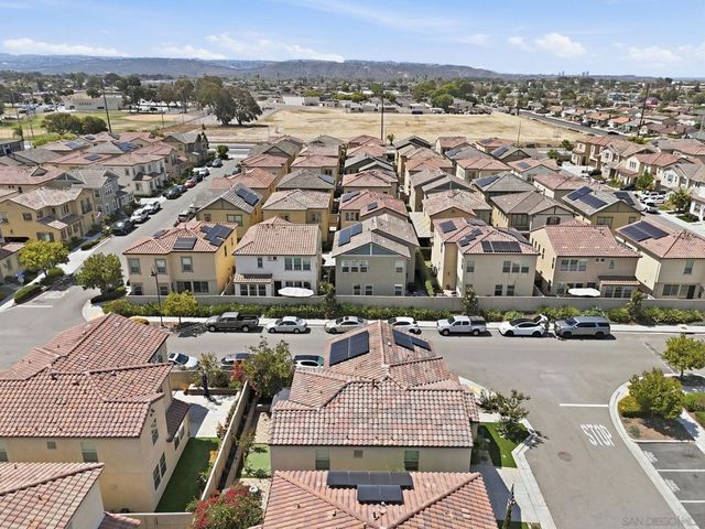 1027 Swaying Palms Way W, San Diego, CA 92154