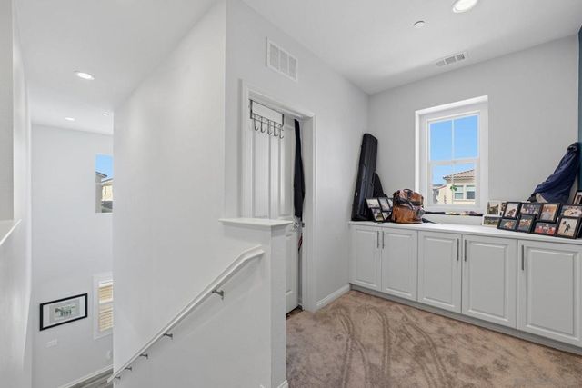 1027 Swaying Palms Way W, San Diego, CA 92154