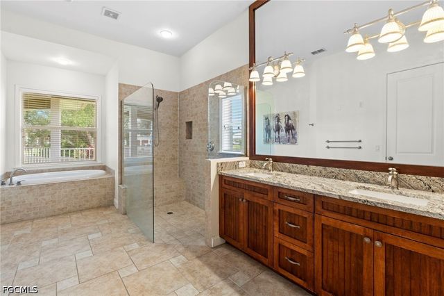 4621 Castalia CT, Fort Myers, FL 33905