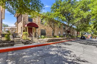 7926 Broadway Apt 301, San Antonio, TX 78209