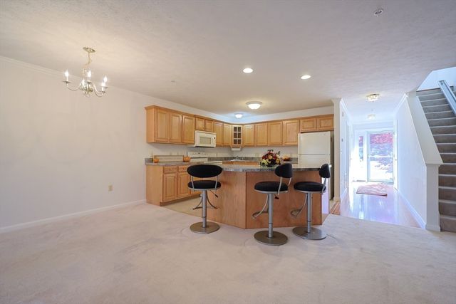 71 Belgian Way 71, Fitchburg, MA 01420