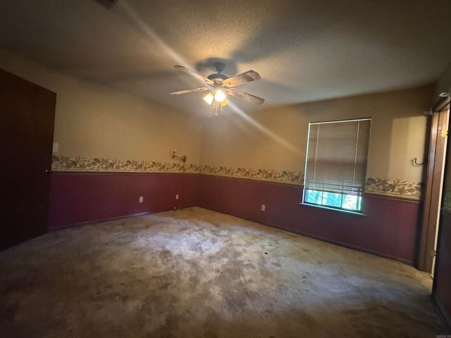 8623 Kennesaw Mountain Drive, Little Rock, AR 72103