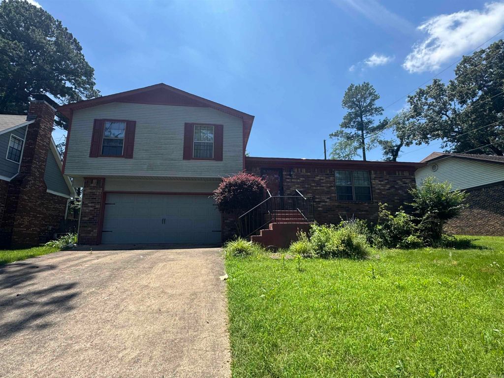 8623 Kennesaw Mountain Drive, Little Rock, AR 72103