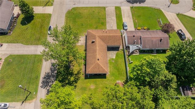 253 Earl Drive NW, Warren, OH 44483