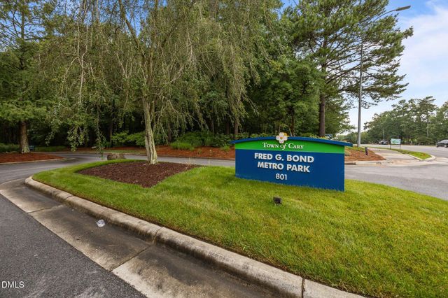 200 Frenchmans Bluff Drive, Cary, NC 27513