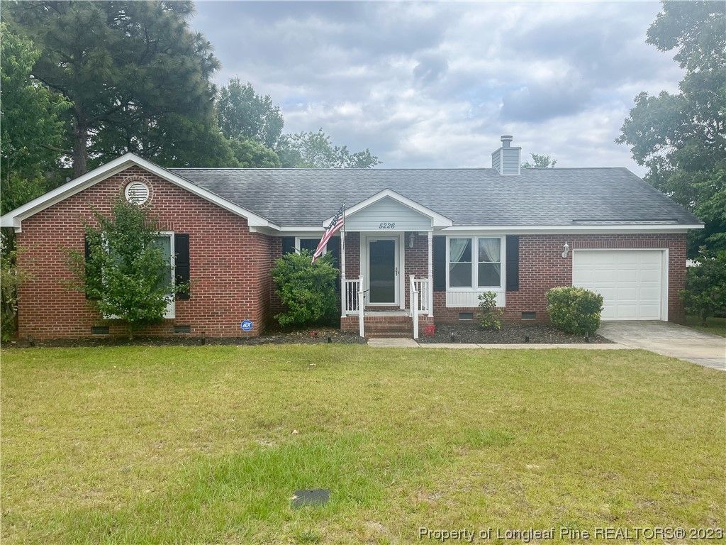 5226 Archer Road, Hope Mills, NC 28348 — exterior