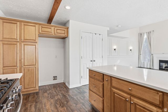 2909 W 9755 S, South Jordan, UT 84095