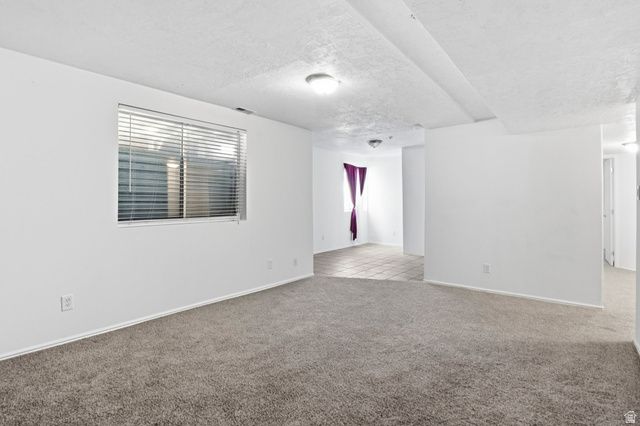2909 W 9755 S, South Jordan, UT 84095
