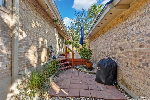 3426 River Way, San Antonio, TX 78230