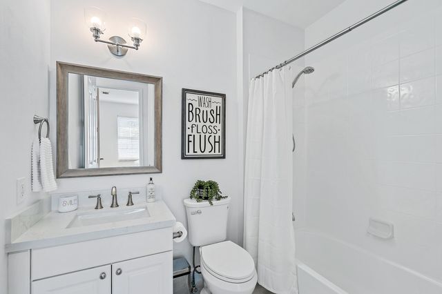 114 Evergrene Parkway, Palm Beach Gardens, FL 33410