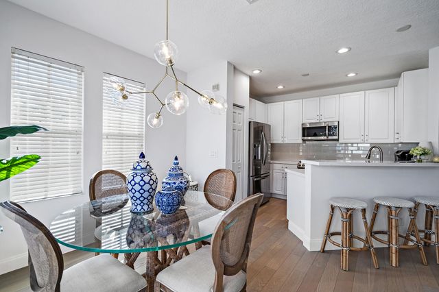 114 Evergrene Parkway, Palm Beach Gardens, FL 33410