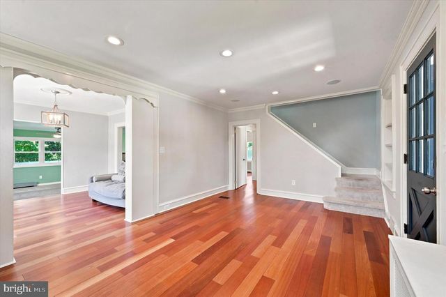 1151 VILLANOVA AVE, Swarthmore, PA 19081