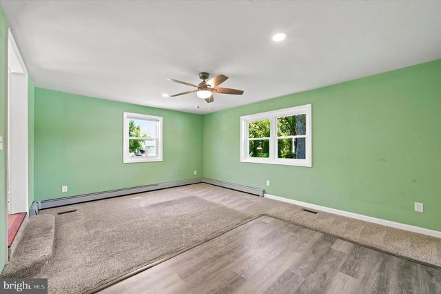 1151 VILLANOVA AVE, Swarthmore, PA 19081