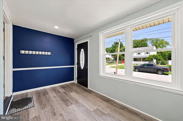 1151 VILLANOVA AVE, Swarthmore, PA 19081
