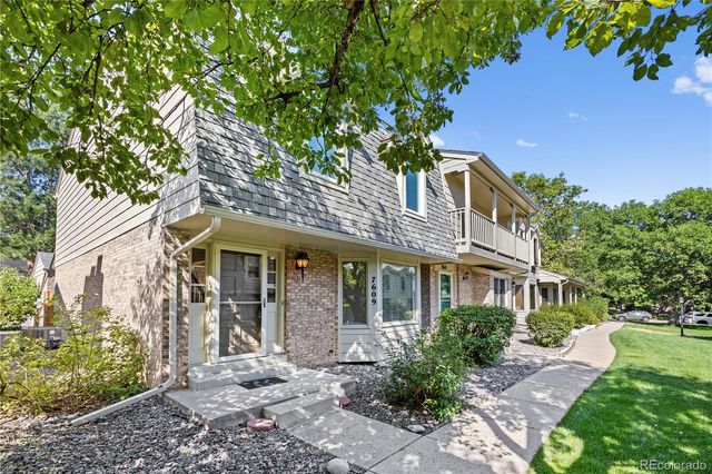 7609 S Cove Circle, Littleton, CO 80122