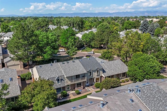 7609 S Cove Circle, Littleton, CO 80122